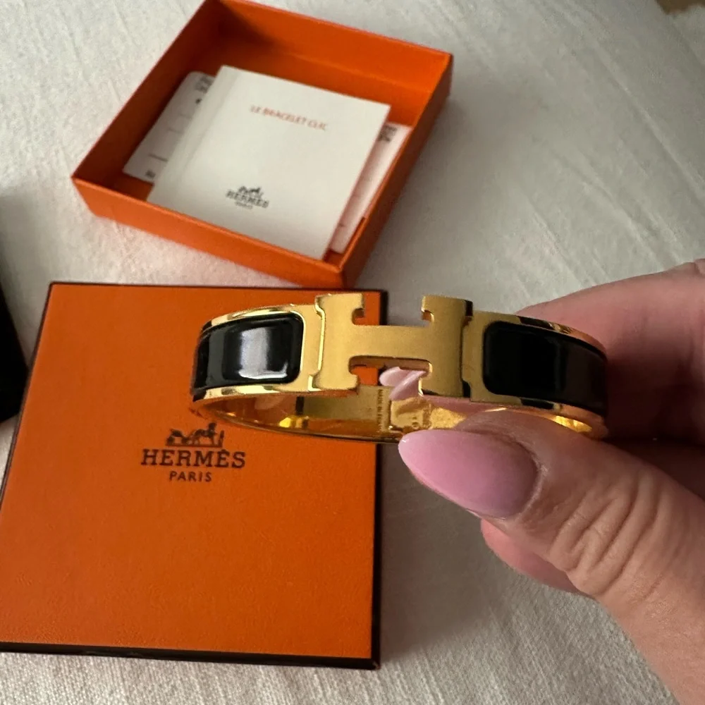 Hermés CLIC H BRACELET - Picture 2 of 11